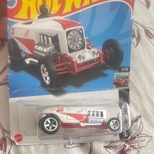 Hot Wheels Red and White Racing Car